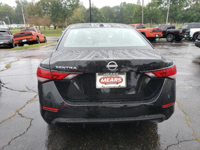 2025 Nissan Sentra SV photo 4