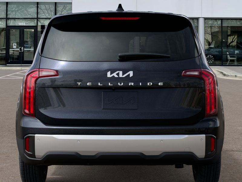 2025 Kia Telluride LX photo 11