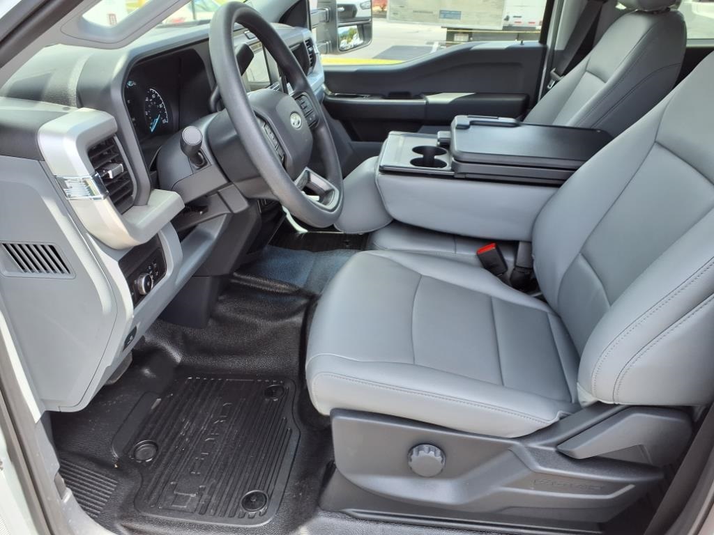 2026 Ford F-450 XL photo 4