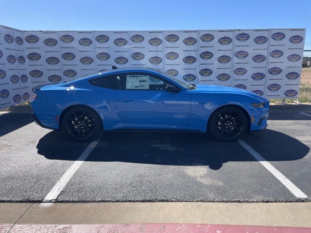 2026 Ford Mustang EcoBoost's photo