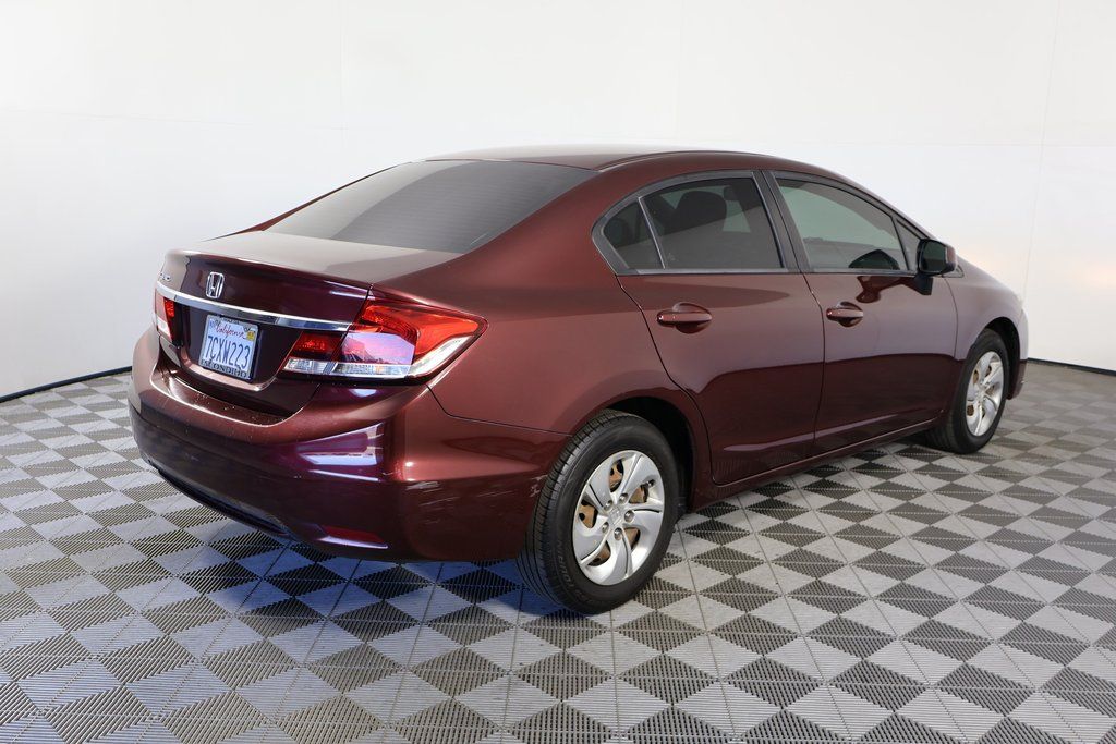 2013 Honda Civic LX photo 4