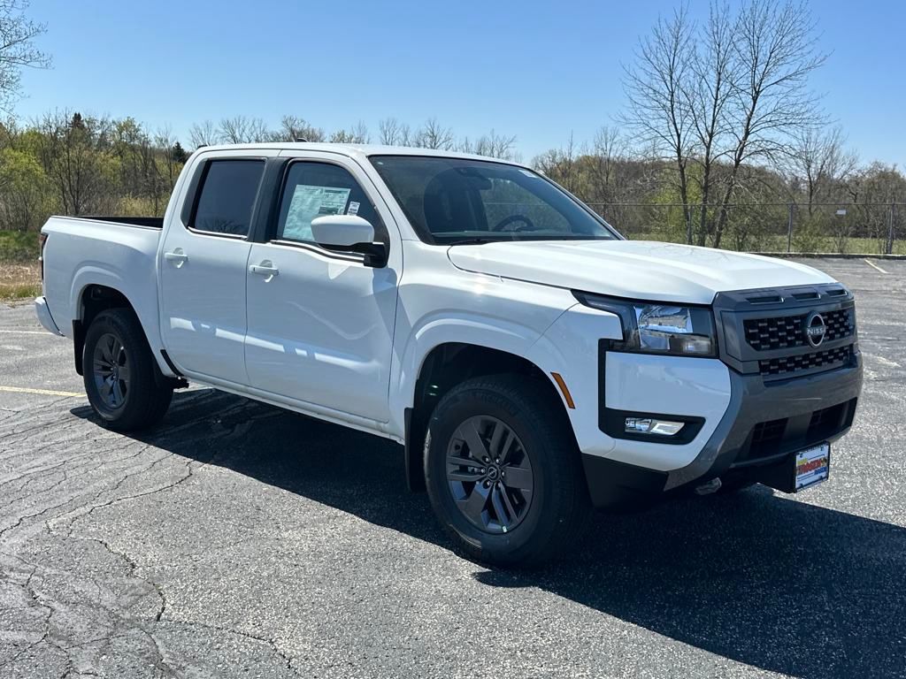 2025 Nissan Frontier SV photo 7