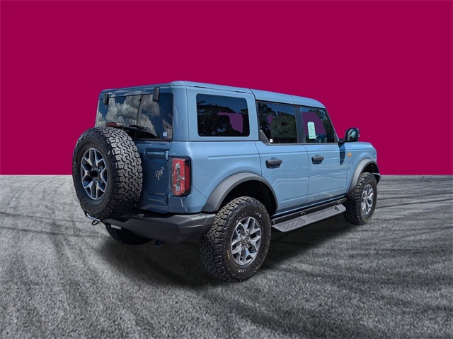 2025 Ford Bronco Badlands photo 4