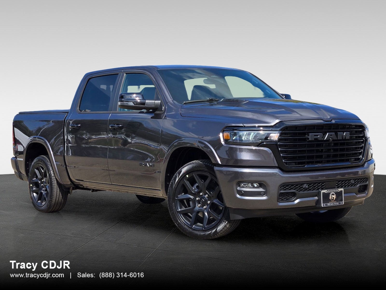 2026 RAM Ram 1500 Pickup Laramie's photo