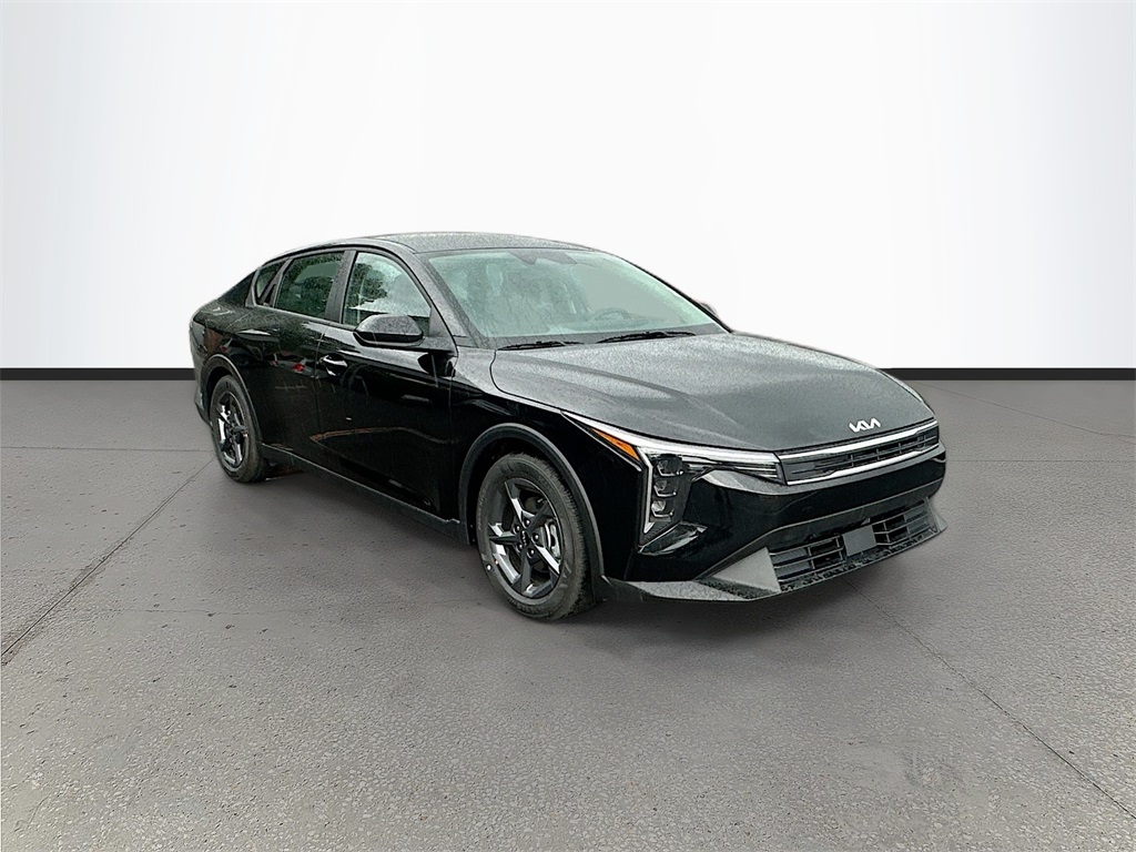 2025 Kia K4 LXS's photo