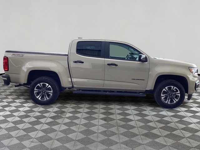 2022 Chevrolet Colorado Z71 photo 2
