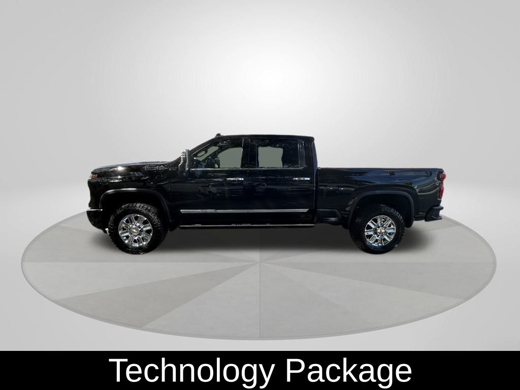 2024 Chevrolet Silverado 2500HD High Country photo 4