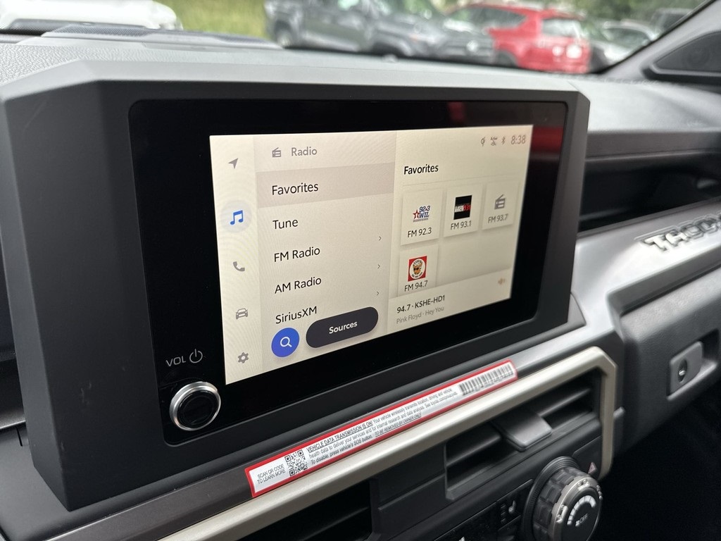 2025 Toyota Tacoma SR5 4x4 Double Cab photo 12