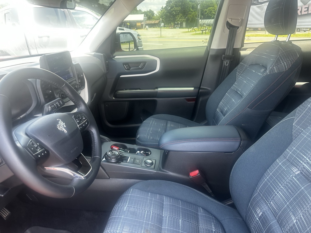 2024 Ford Bronco Sport Heritage photo 2