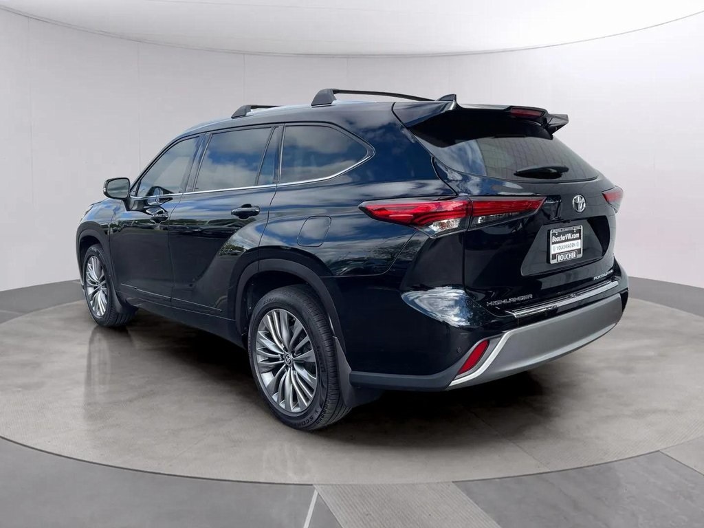 2020 Toyota Highlander Platinum photo 3