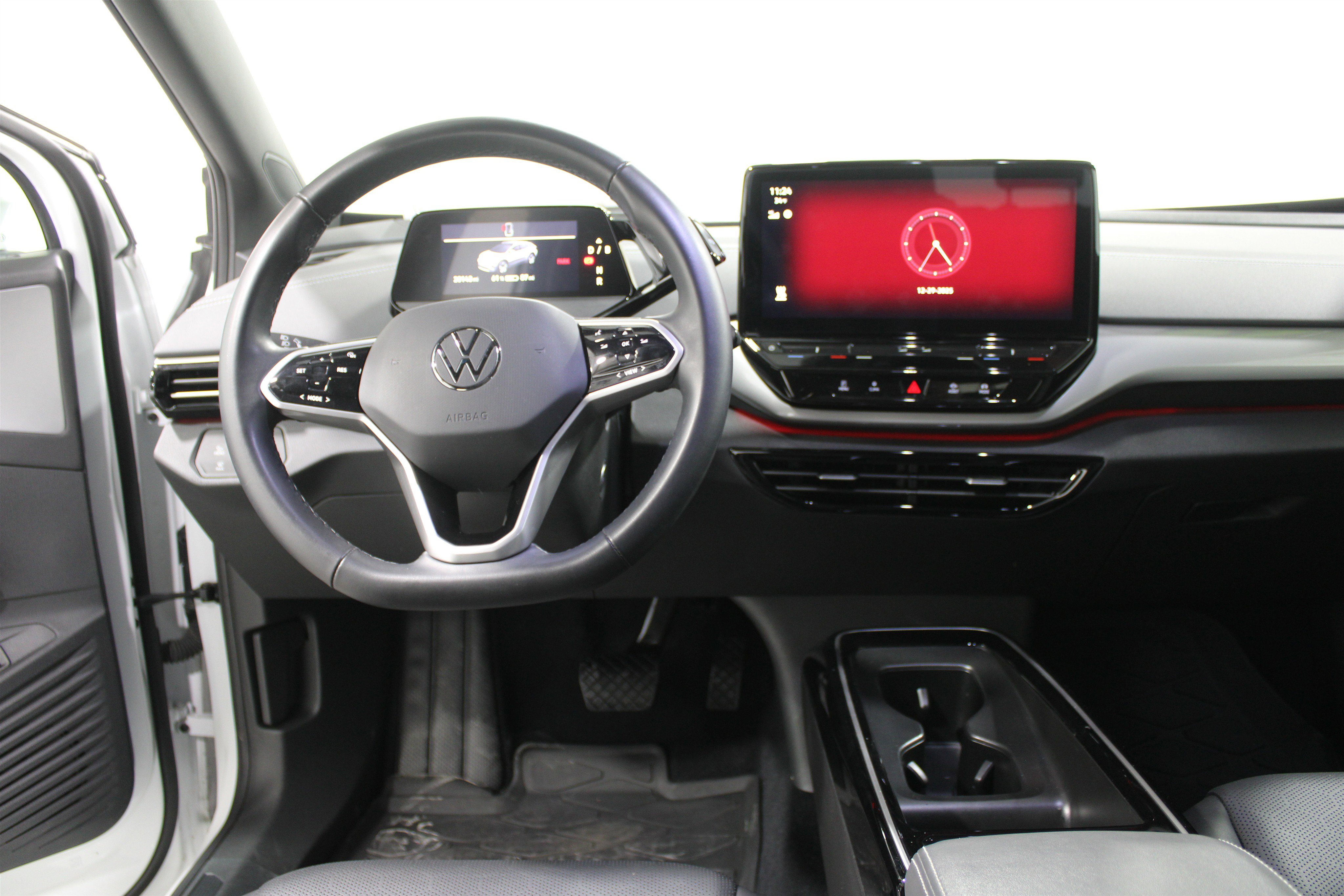 Used 2024 Volkswagen ID.4 S with VIN 1V25MPE83RC015359 for sale in Wichita, KS