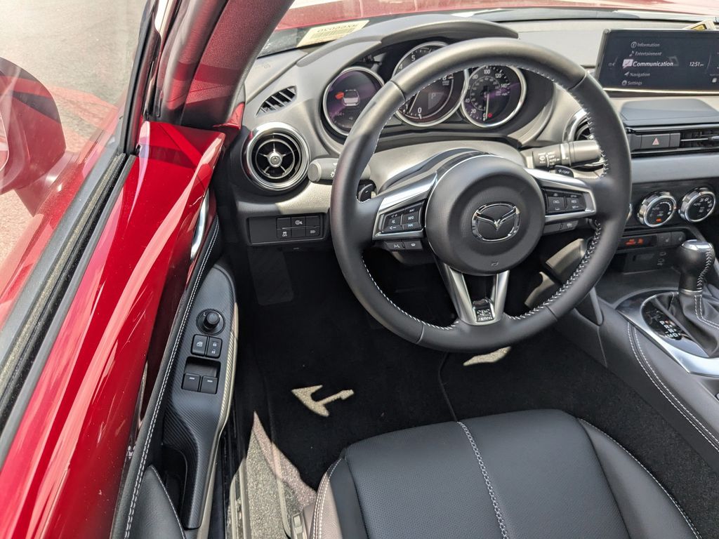 2025 Mazda MX-5 Miata Miata Grand Touring photo 14