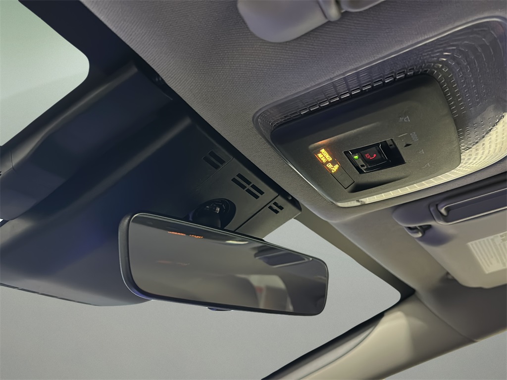 2024 Toyota Prius Prime XSE Premium photo 4