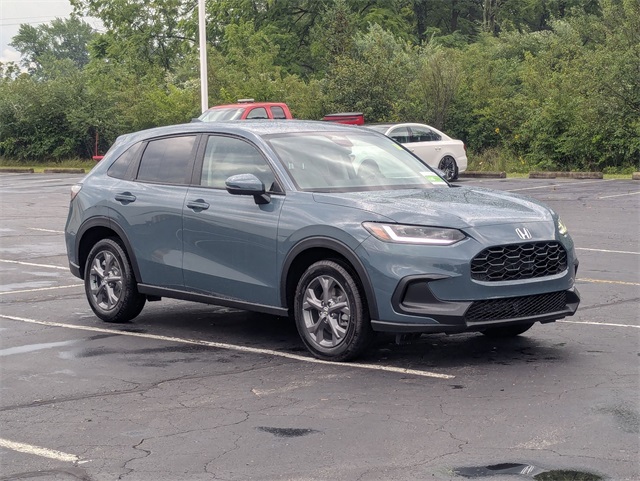 2026 Honda HR-V LX photo 4