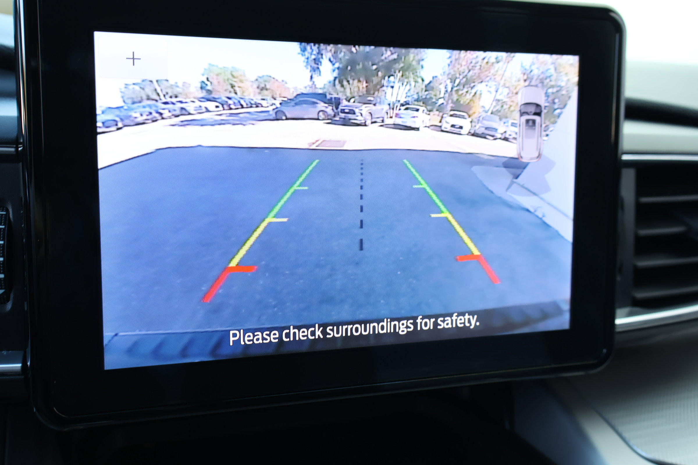 2022 Ford Explorer XLT photo 4