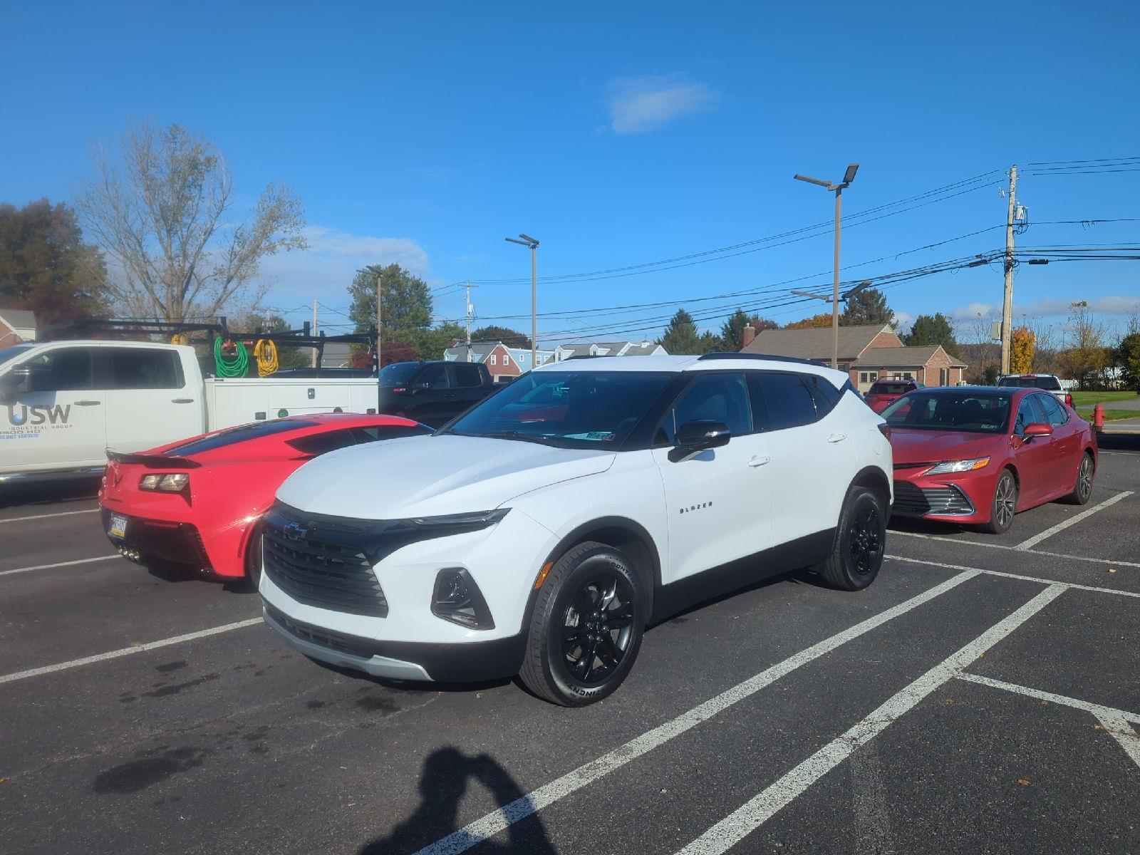 2022 Chevrolet Blazer 2LT photo 2