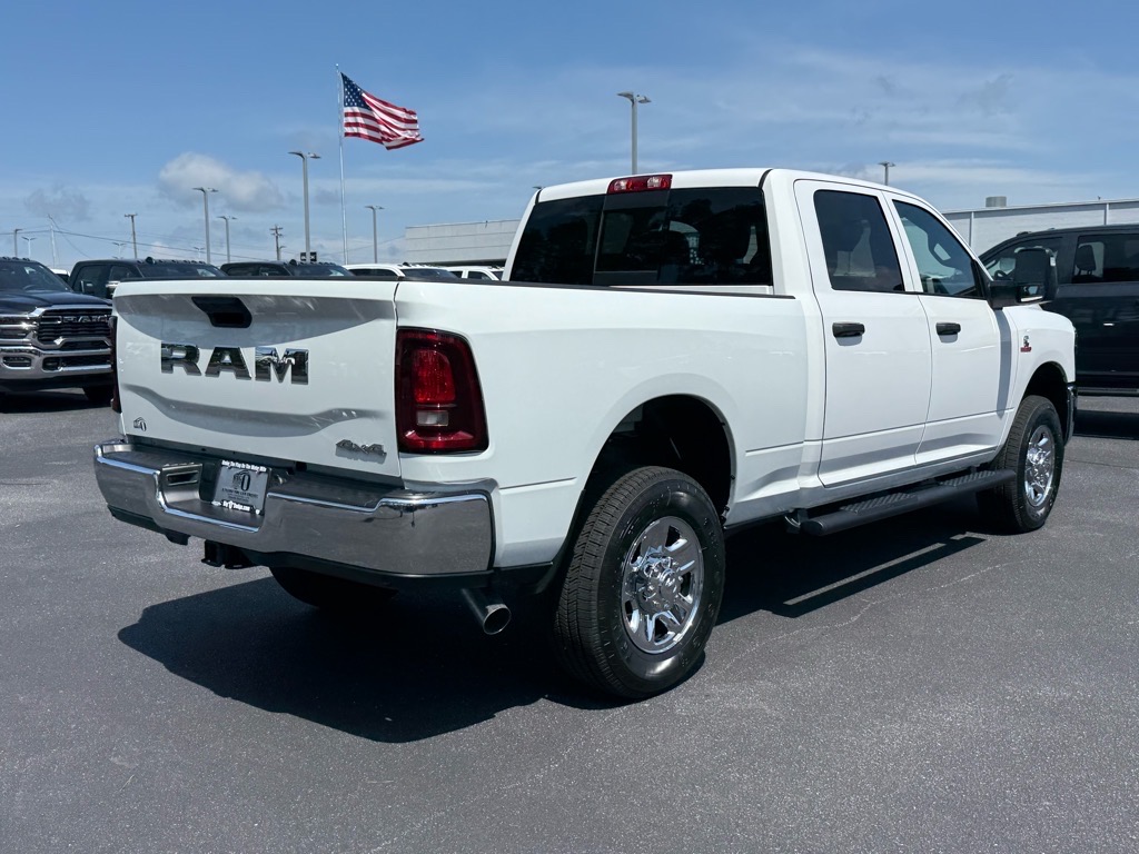 2025 Ram 2500 Tradesman photo 2