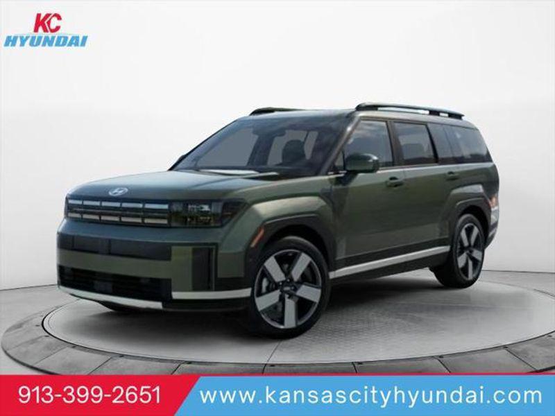 2026 Hyundai Santa Fe Limited's photo