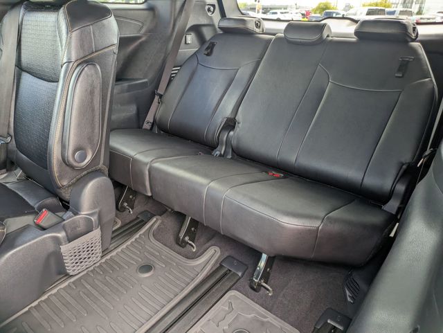 2025 Toyota Sienna Woodland Edition photo 24