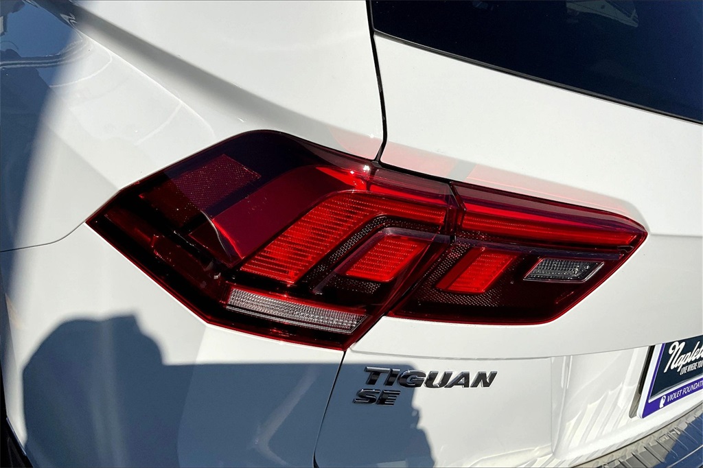 2020 Volkswagen Tiguan SE photo 27