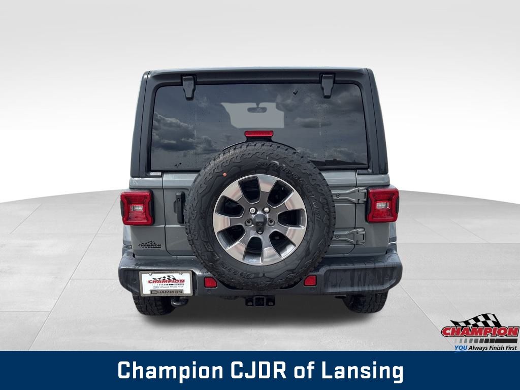 2021 Jeep Wrangler Unlimited Sahara photo 6