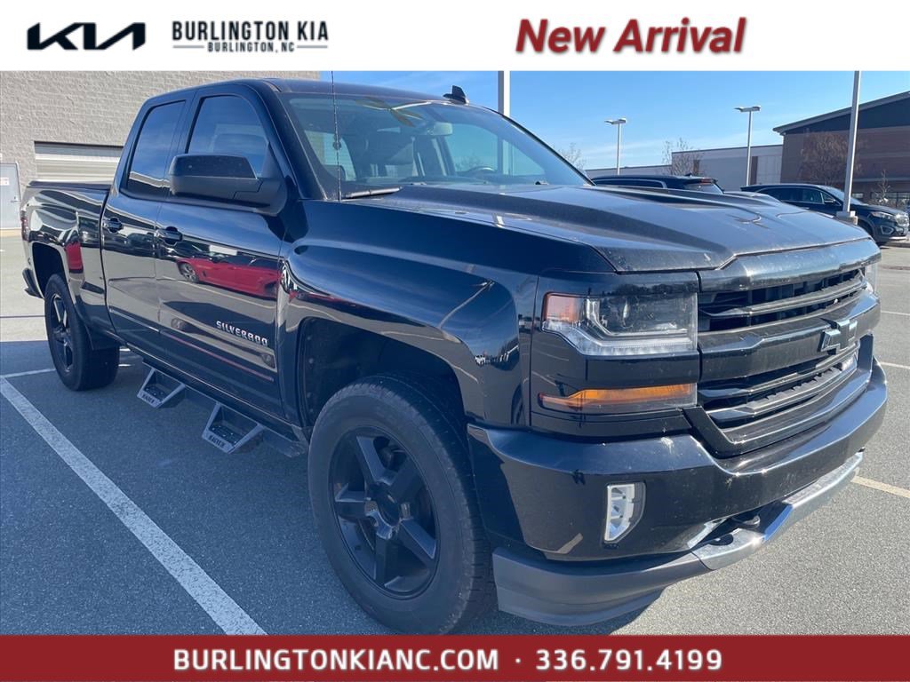 2017 Chevrolet Silverado 1500 LT's photo