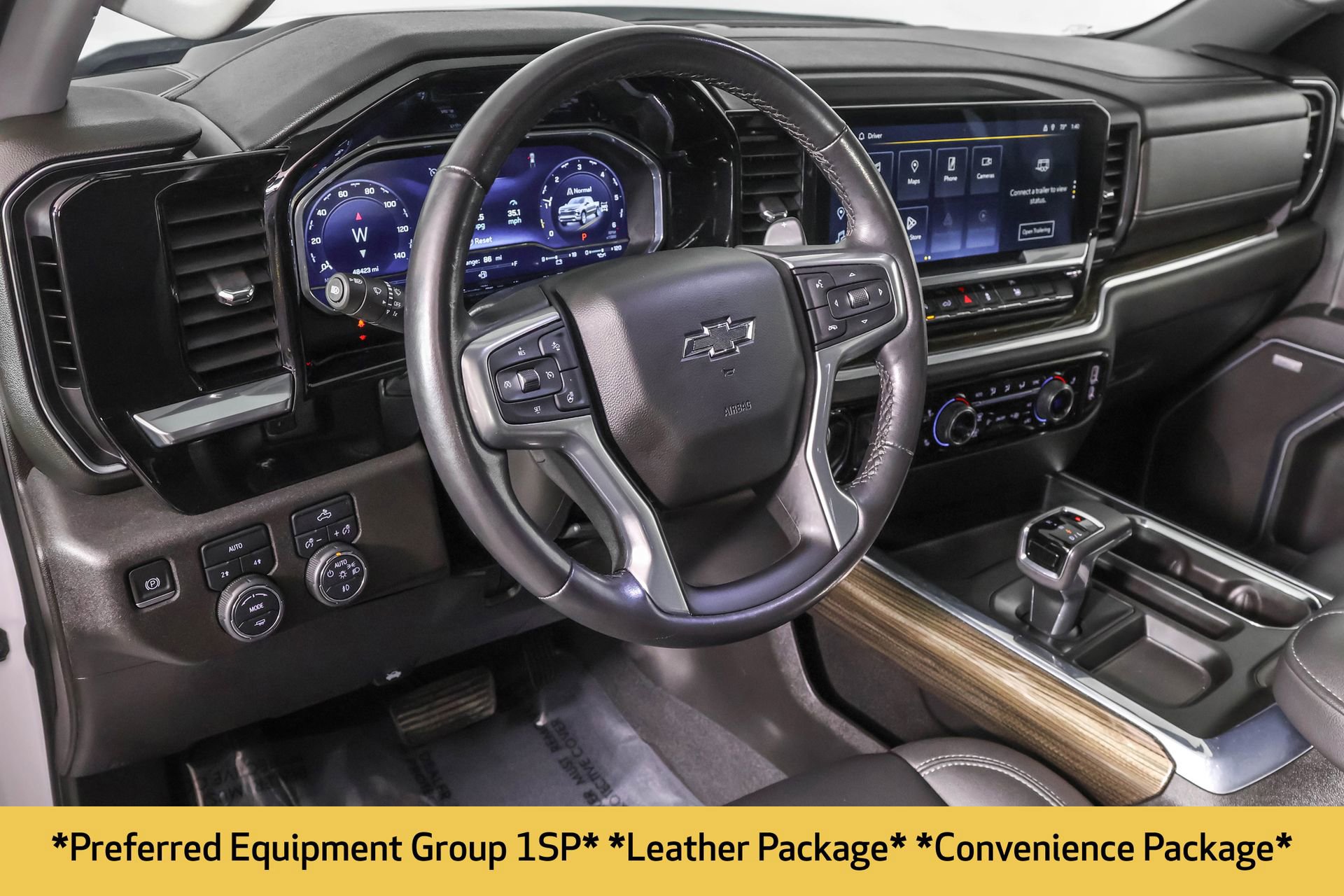 2022 Chevrolet Silverado 1500 RST photo 3