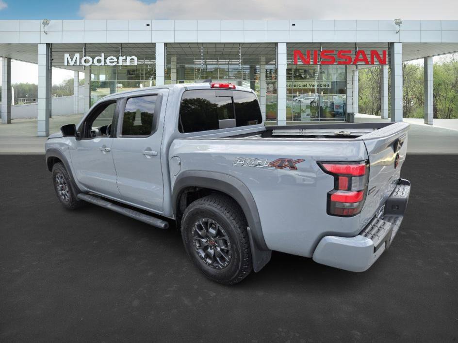 2023 Nissan Frontier PRO-4X photo 7