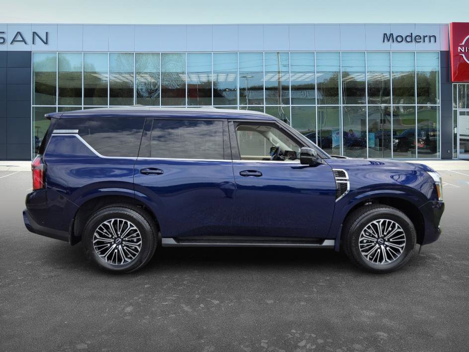 2025 Nissan Armada Platinum photo 4