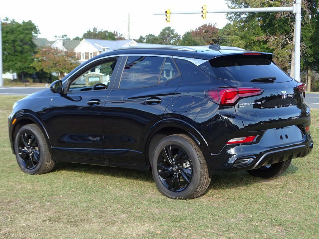 2024 Buick Encore GX Sport Touring photo 4