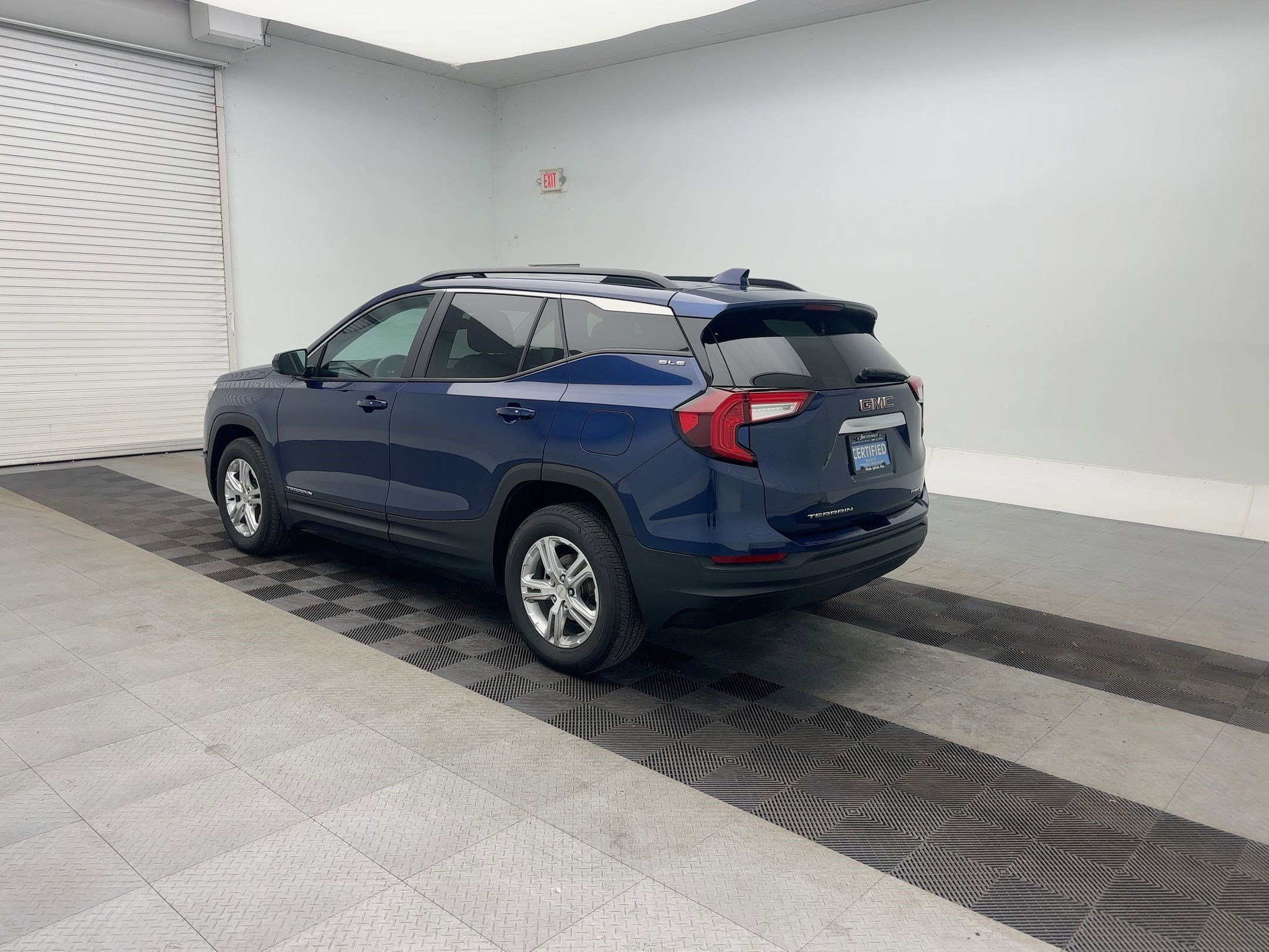 2022 Gmc Terrain SLE photo 3