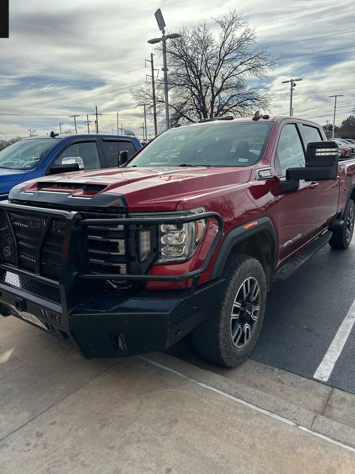 2023 GMC Sierra 2500HD AT4's photo