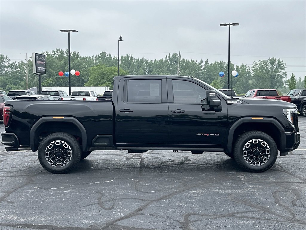 2024 Gmc Sierra HD AT4 photo 9