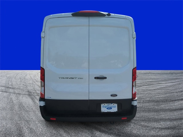 2025 Ford Transit Cargo Van photo 4