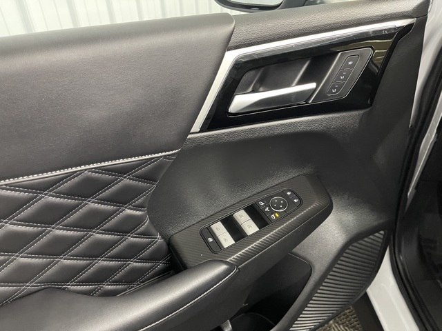 2022 Mitsubishi Outlander SEL photo 23