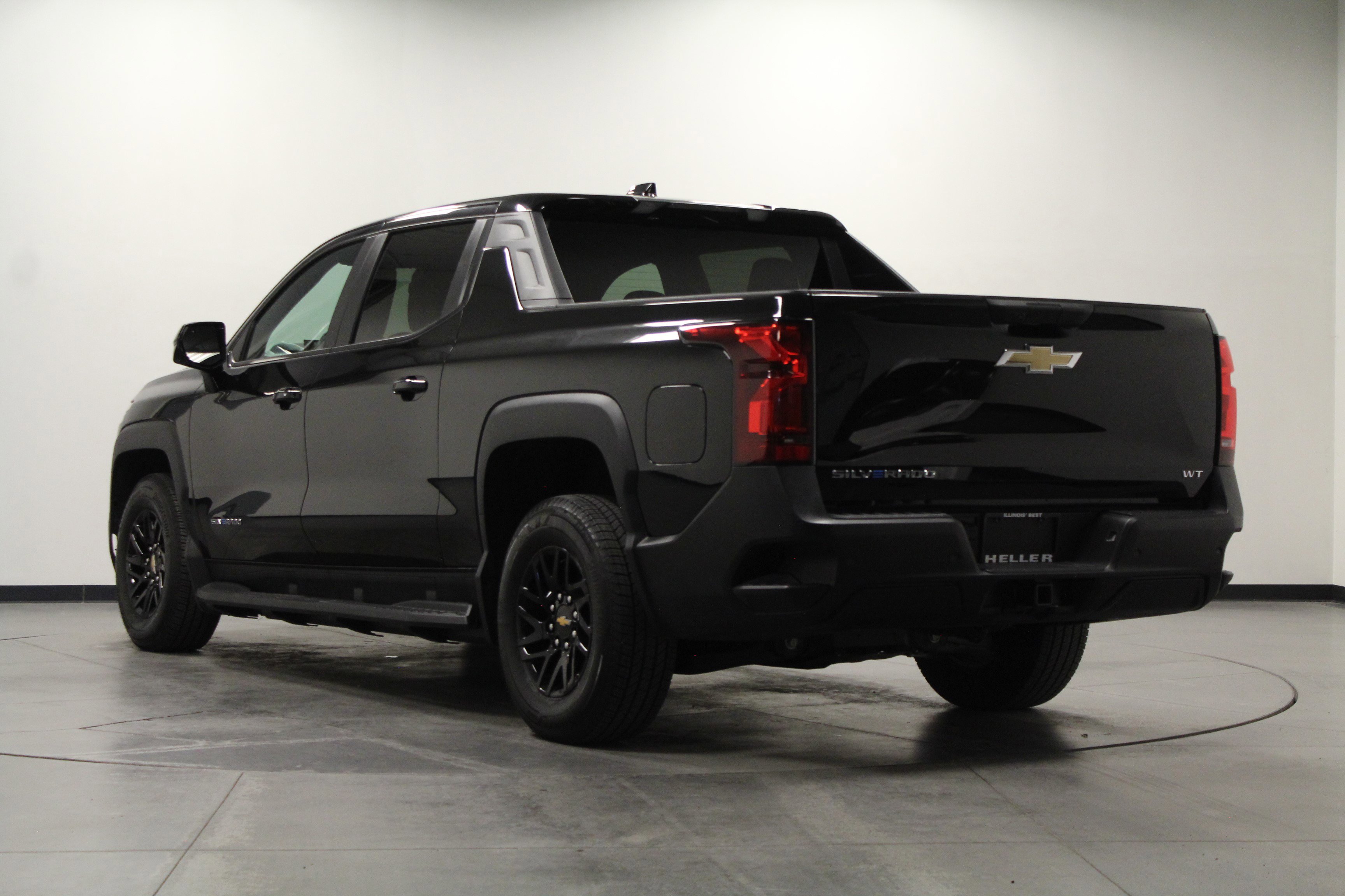 2024 Chevrolet Silverado EV Work Truck photo 4