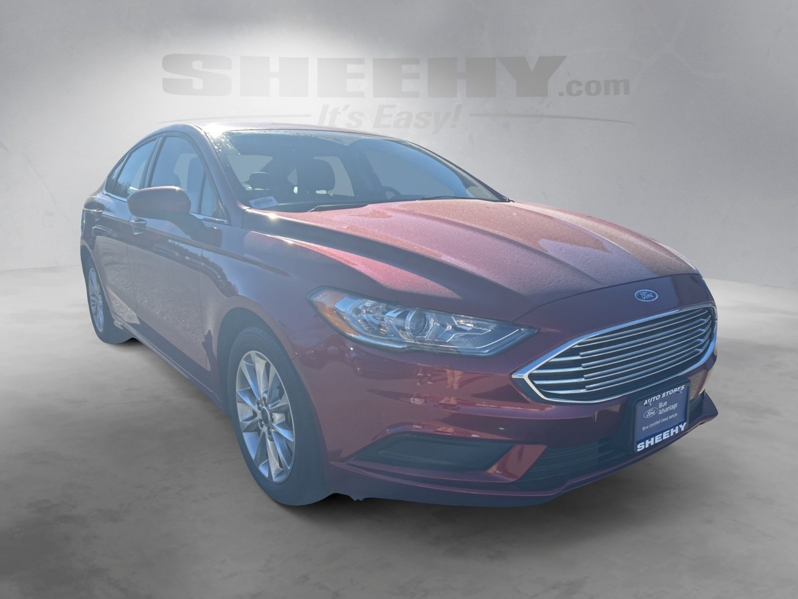 2017 Ford Fusion SE photo 2