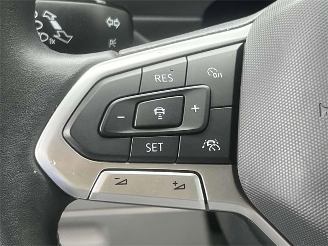 2022 Volkswagen Tiguan SE photo 23