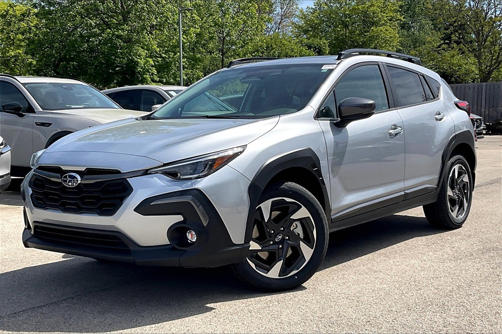 2025 Subaru Crosstrek Limited photo 2