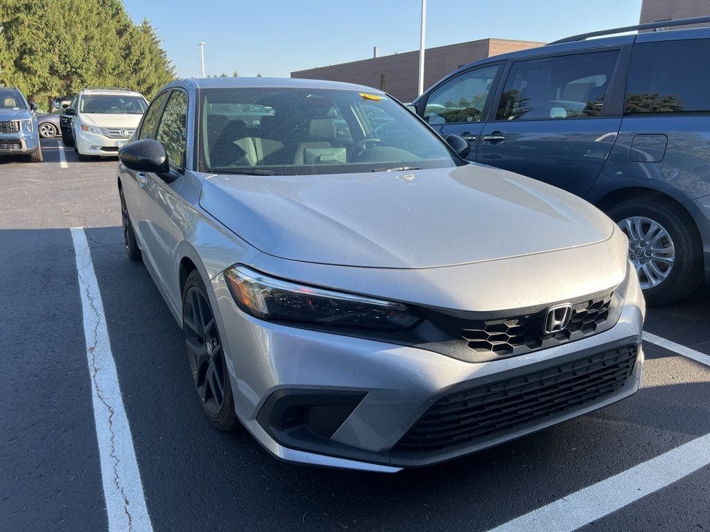 2023 Honda Civic Hatchback Sport photo 4