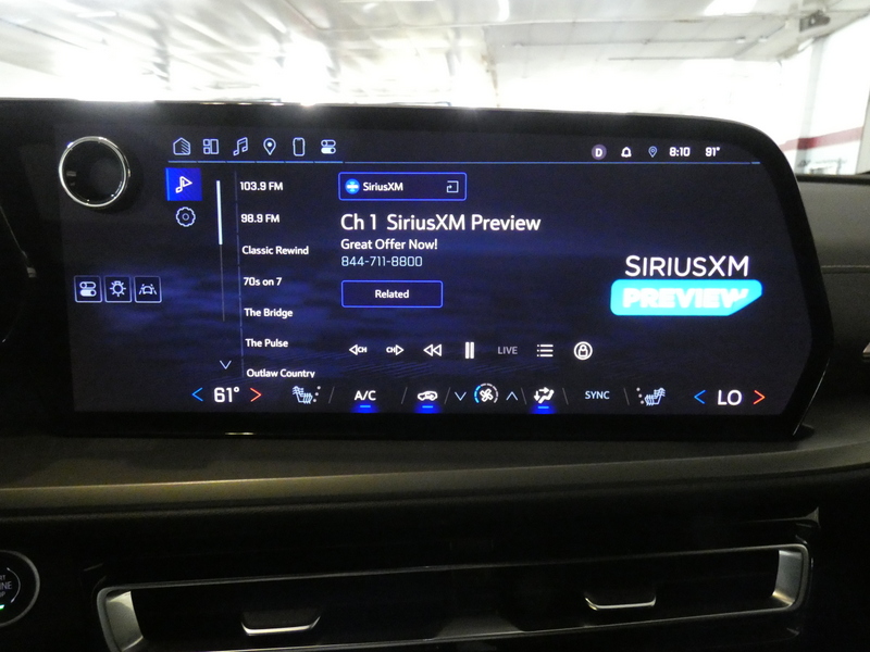 2025 Chevrolet Traverse 1LT photo 9