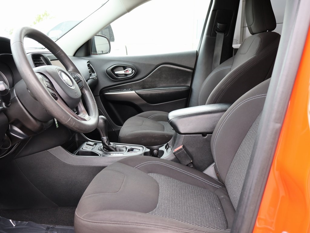 2021 Jeep Cherokee Latitude photo 20