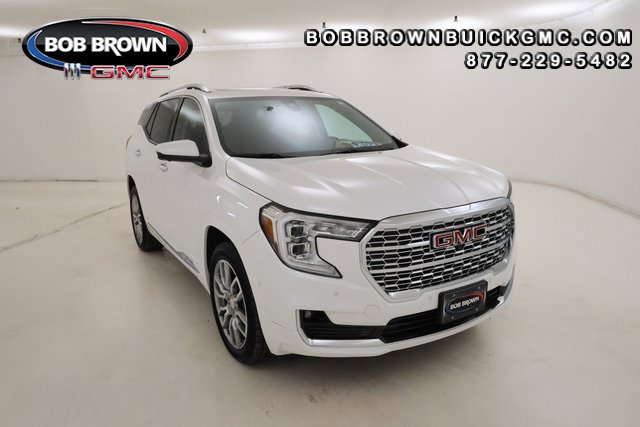 2022 GMC Terrain Denali's photo