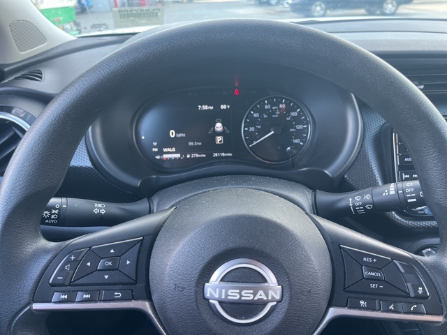2024 Nissan Kicks SV photo 12