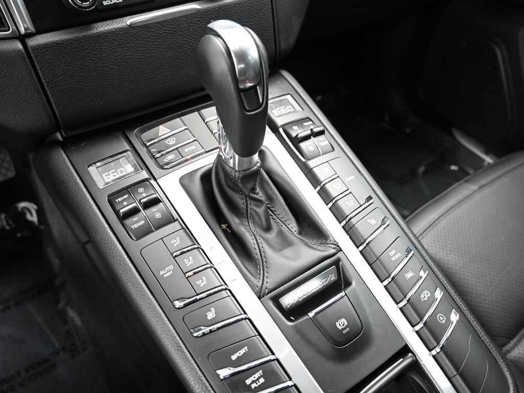 2018 Porsche Macan GTS photo 22
