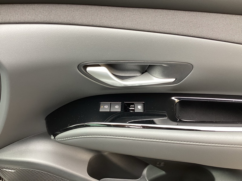 2025 Hyundai Tucson Hybrid Limited photo 22