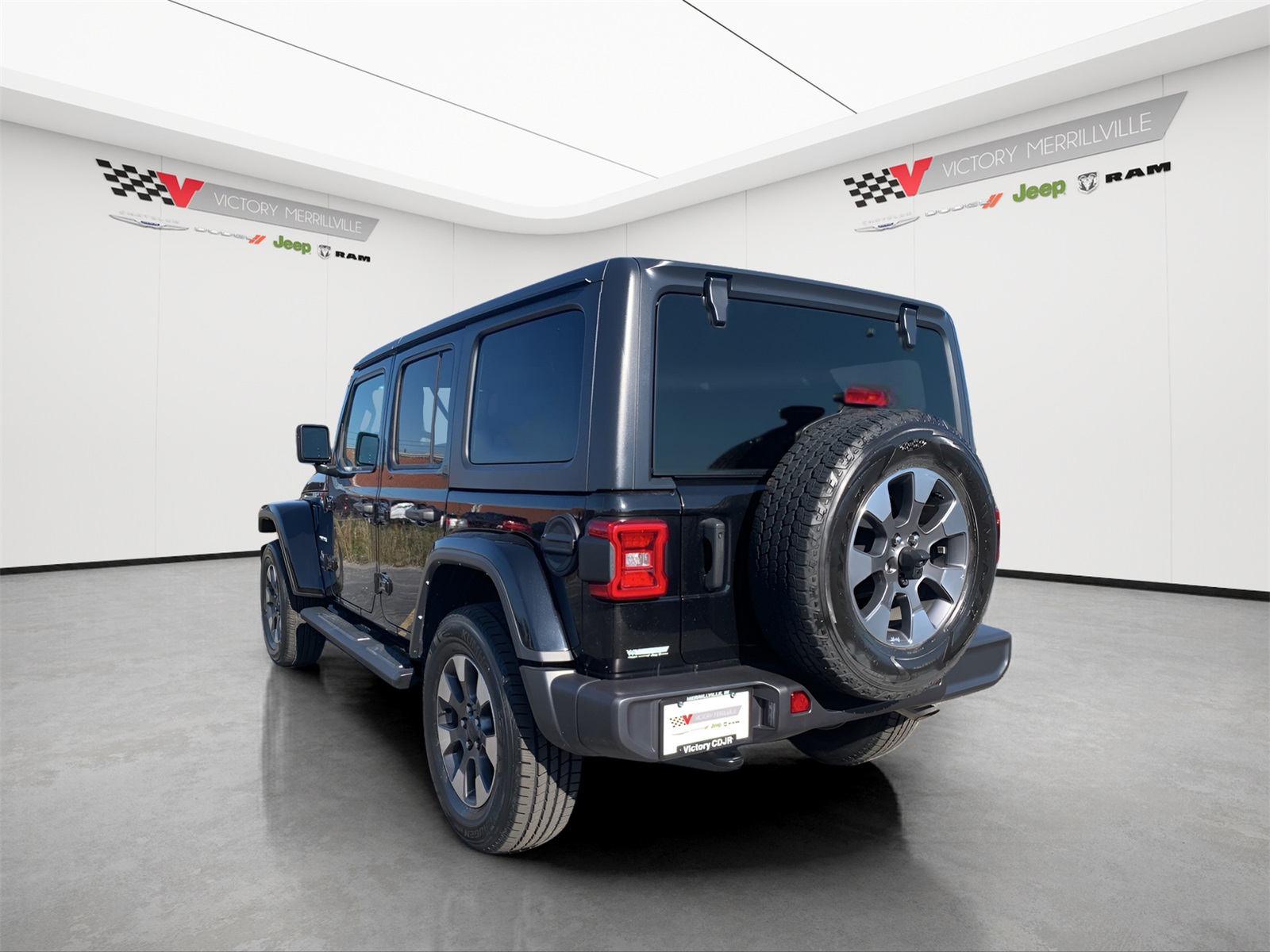 2021 Jeep Wrangler Unlimited Sahara photo 3