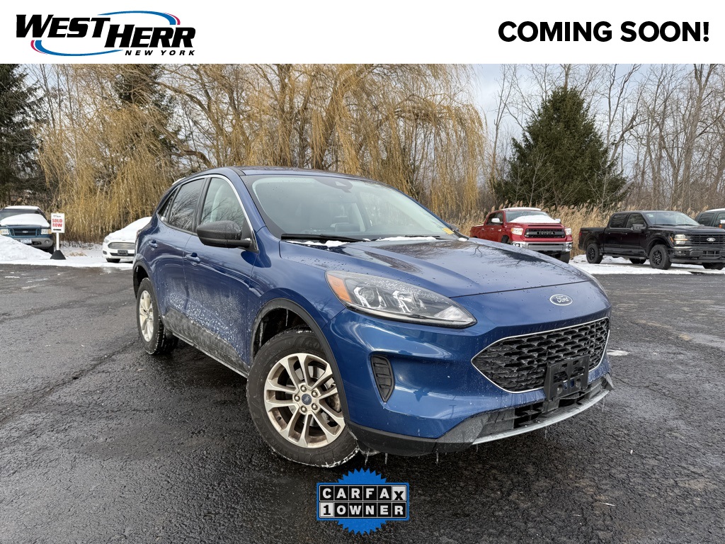 2022 Ford Escape SE's photo