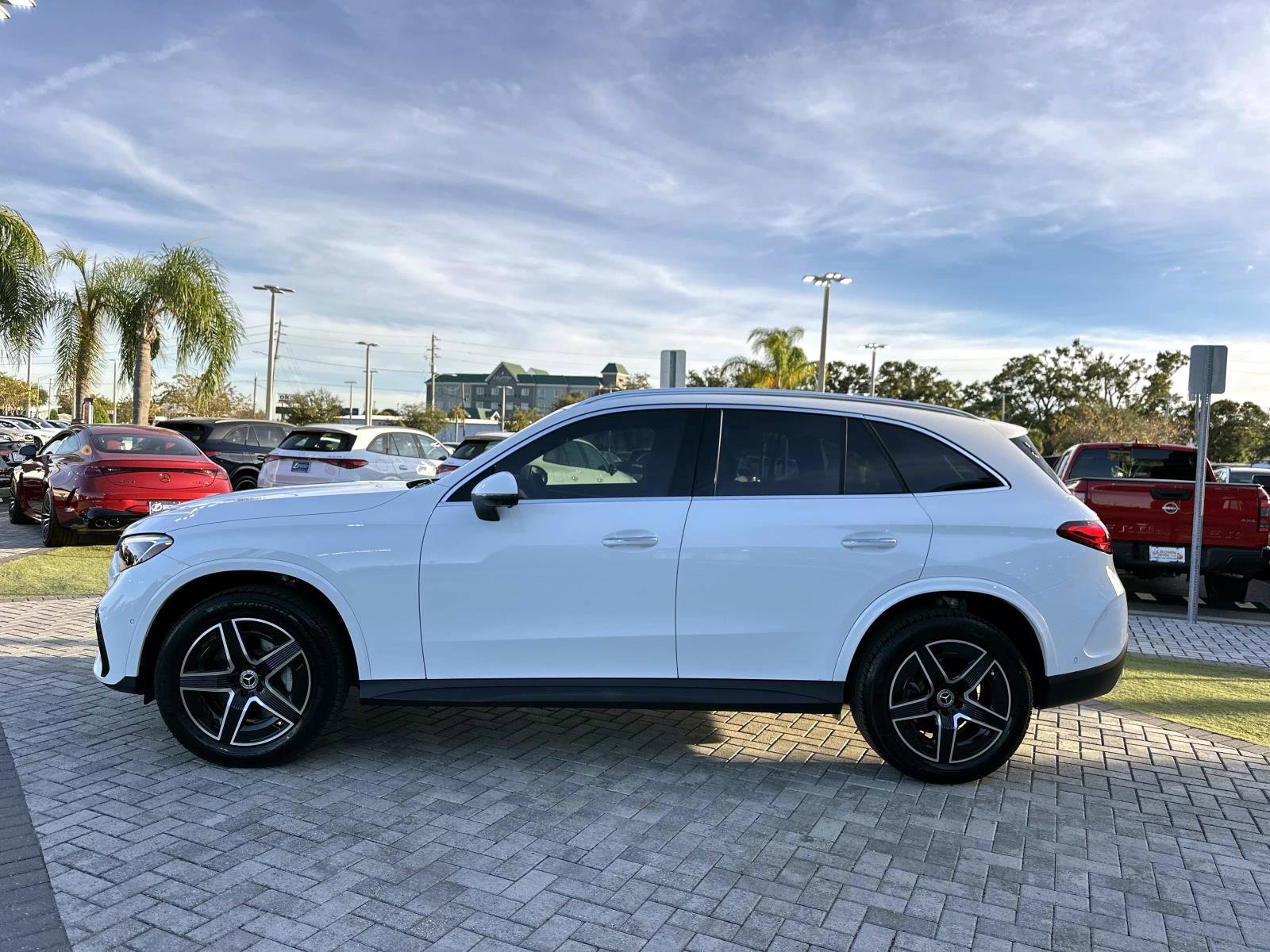 2026 Mercedes Benz GLC 300 photo 3