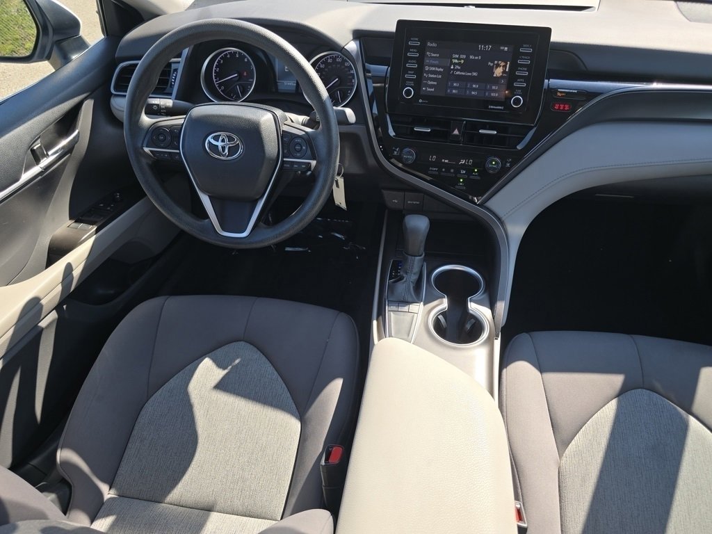 2023 Toyota Camry LE photo 20